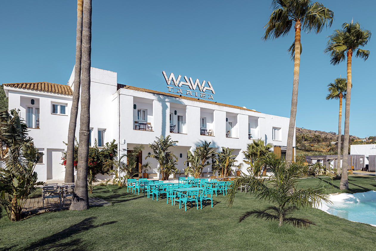 003_alta_wawa_ Exterior.jpg